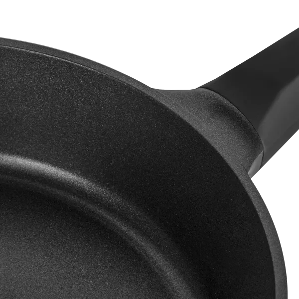 Сковорода MAUNFELD AURORA MF24ARR1FP из литого алюминия, 24 см Черный