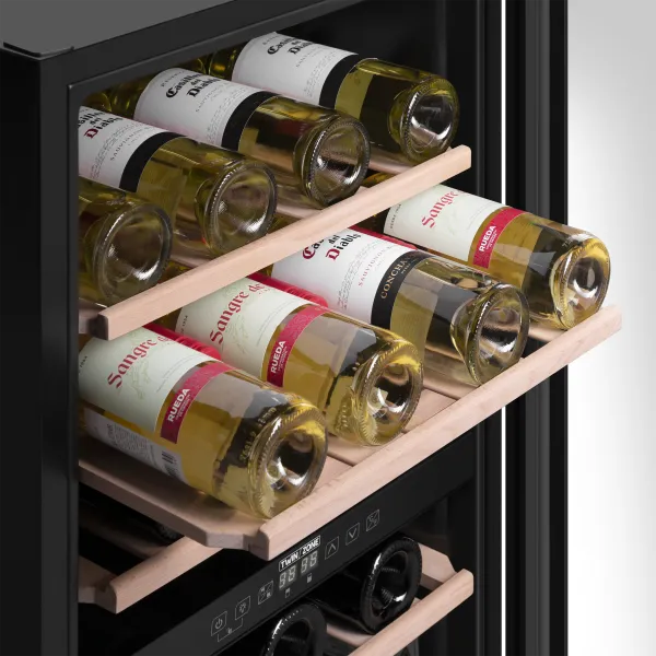 Винный шкаф MAUNFELD MFWC-124D49 Черный Винный шкаф MAUNFELD MFWC-124D49 Черный